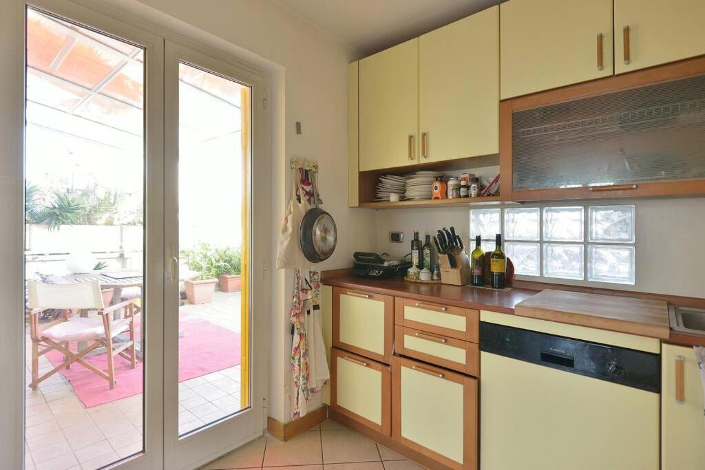 Super Sunny Penthouse With Terrace Appartement Rome Buitenkant foto